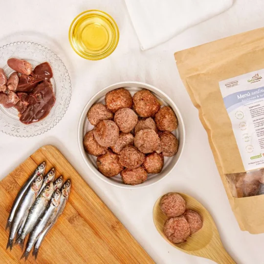 Naturcanin albondigas de Sardina y Pavo para Gatos