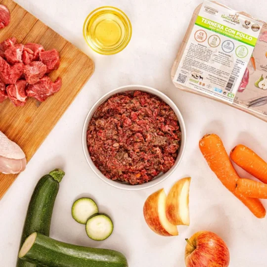 Naturcanin Menú de Ternera y pollo